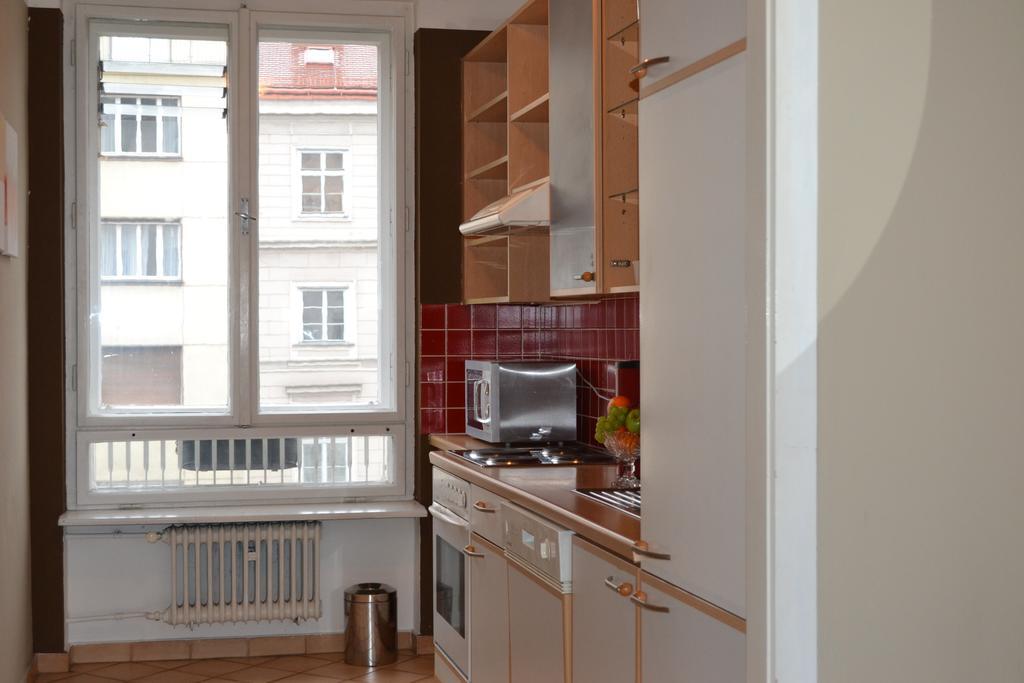 Goldfisch Apartment Hoher Markt Vienna Esterno foto